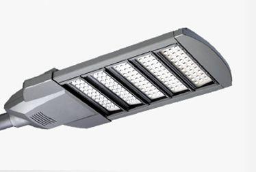 LED路燈的供電系統(tǒng)如何防止雷擊損壞？